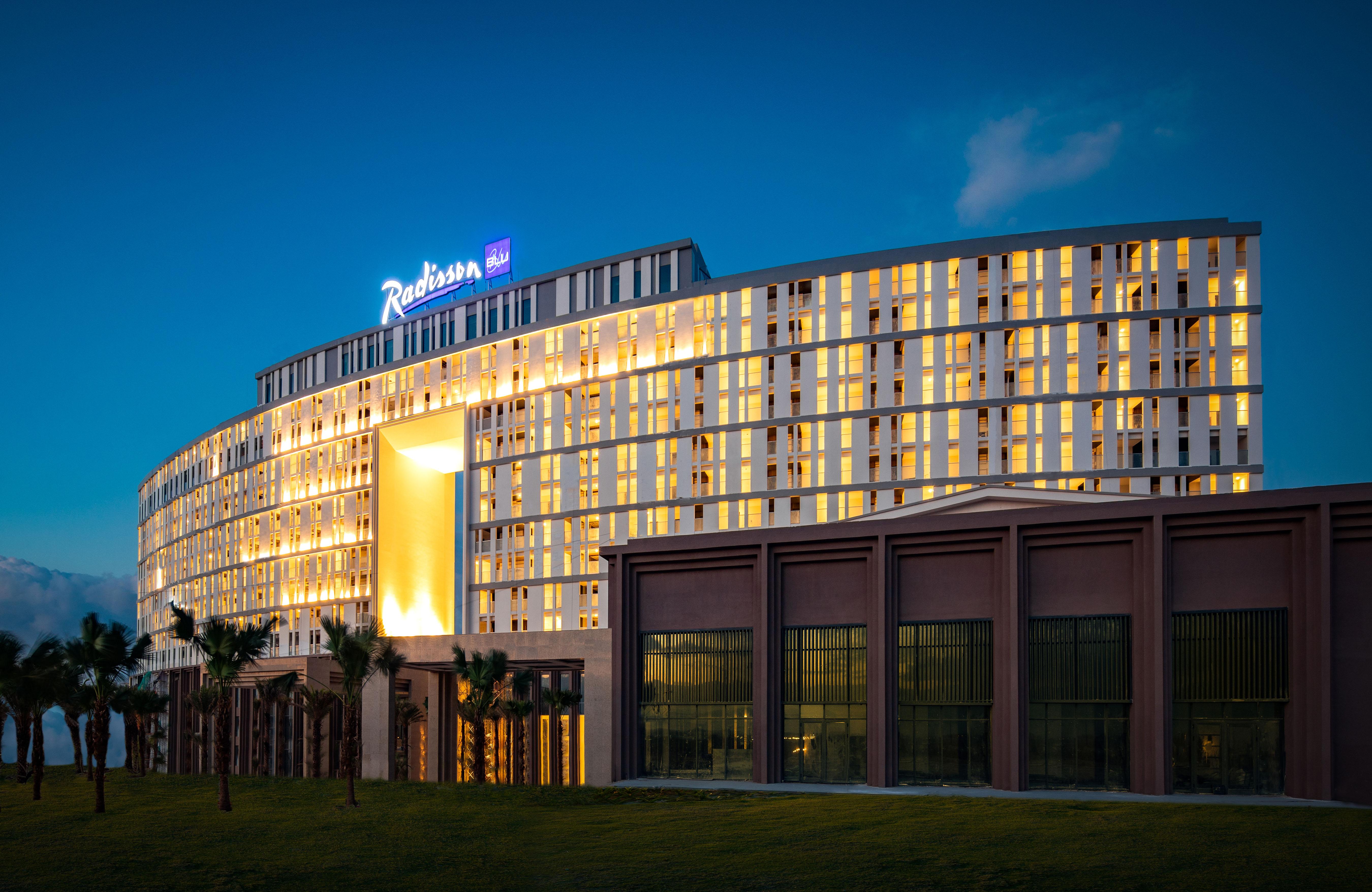 Radisson Blu Resort Cam Ranh Mieu Ong Exterior foto