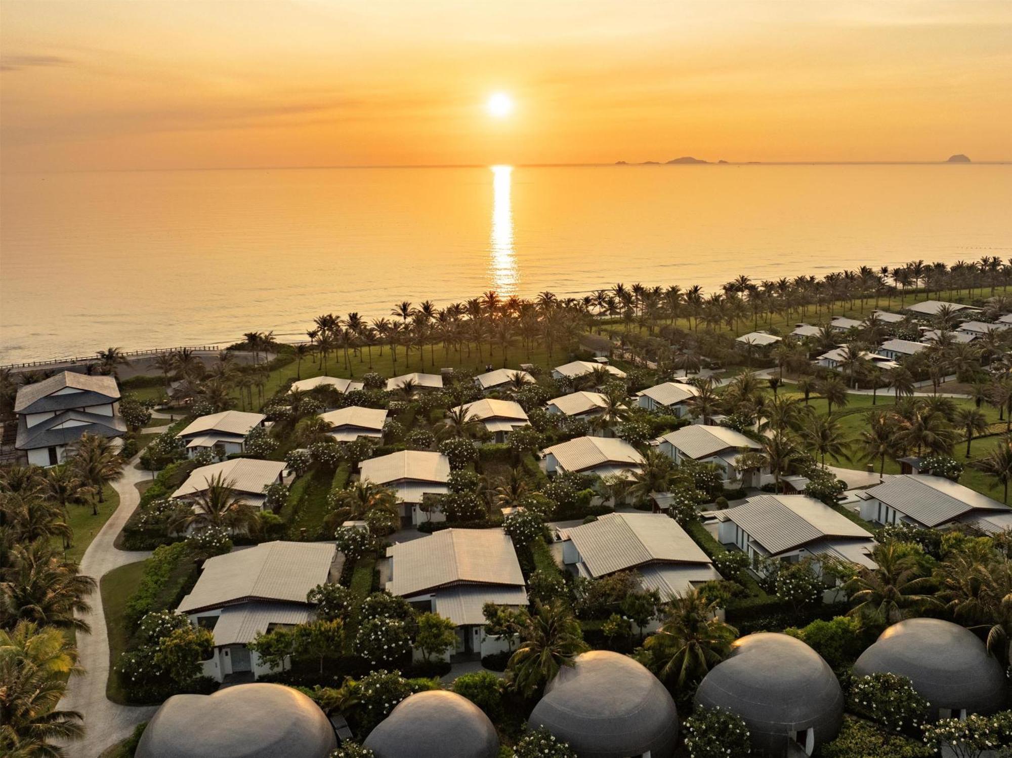 Radisson Blu Resort Cam Ranh Mieu Ong Exterior foto