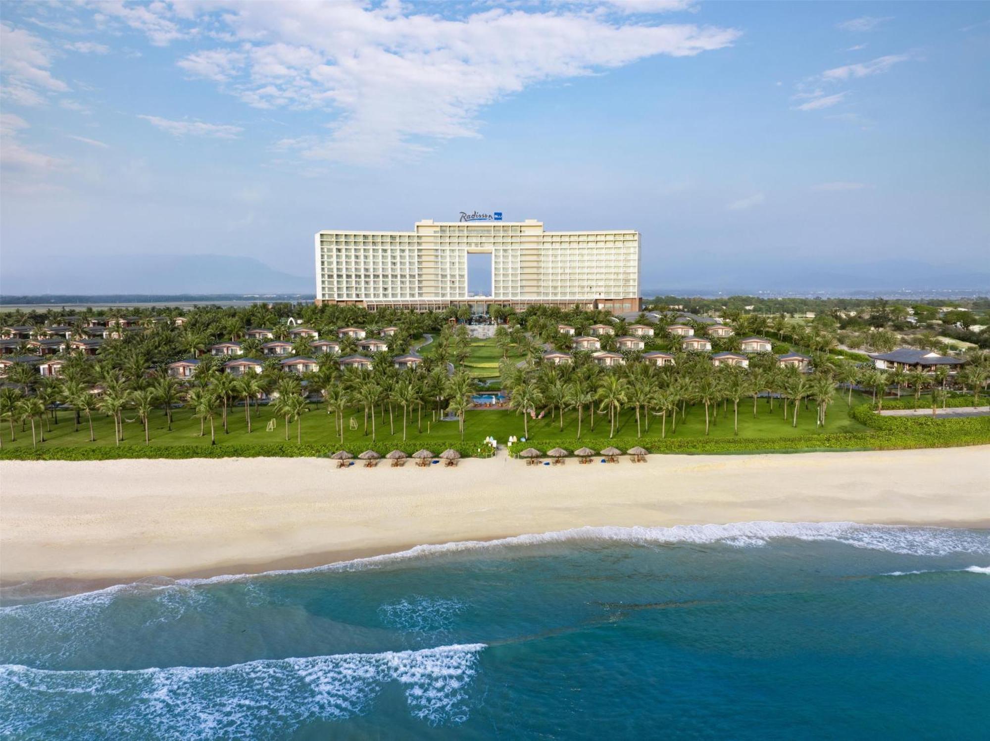 Radisson Blu Resort Cam Ranh Mieu Ong Exterior foto